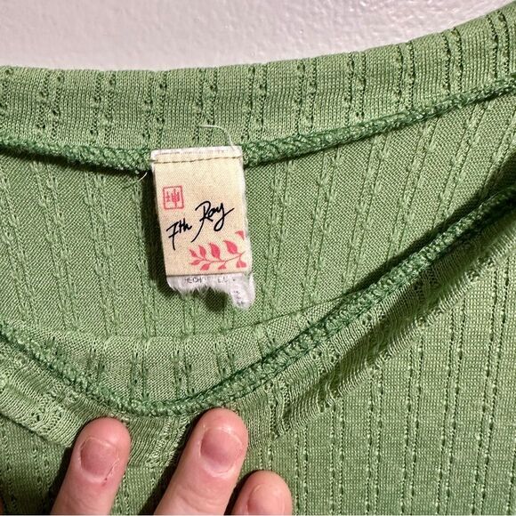 7th Ray Green and Cream Raglan Sweatshirt with Ribbed Style (970) - Picture 3 of 3